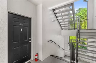 Photo #3: O6311367 Listing 