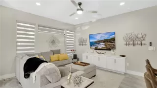 Photo #4: O6311372 Listing