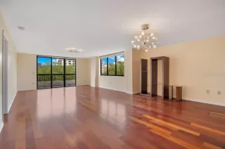 Photo #1: O6311779 Listing 