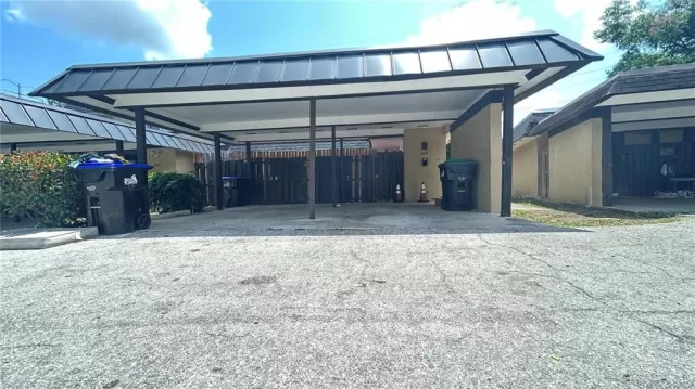 MLS: O6311879 Condo For Sale