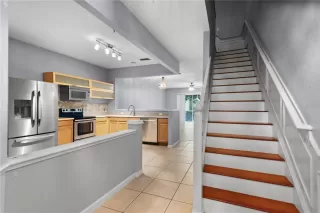 Photo #3: O6311923 Listing