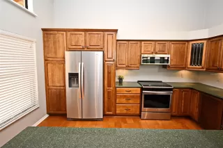 Photo #6: O6312766 Listing