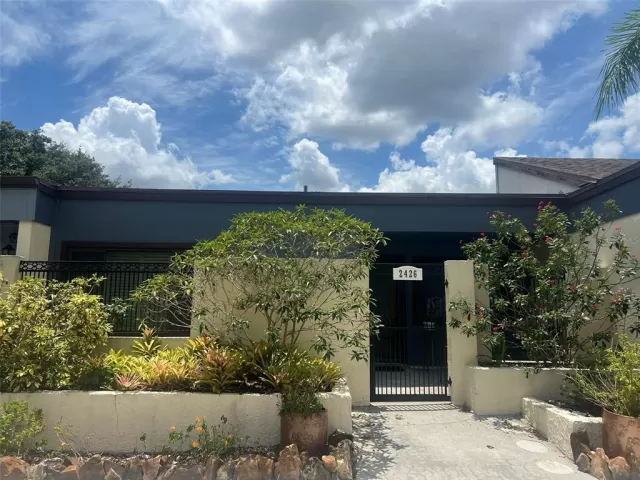 MLS: O6313090 Condo For Sale