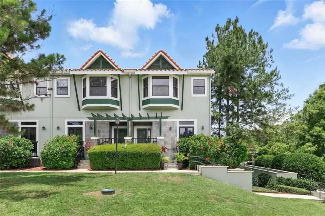 MLS: O6313258 Condo For Sale