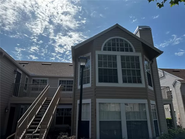 MLS: O6313313 Condo For Sale