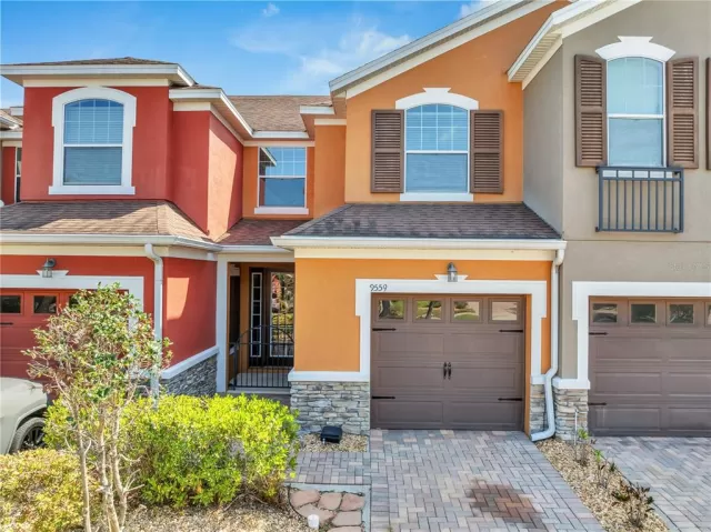 MLS: O6313407 Condo For Sale