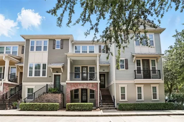 MLS: O6313508 Condo For Sale