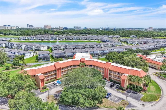 MLS: O6313509 Condo For Sale