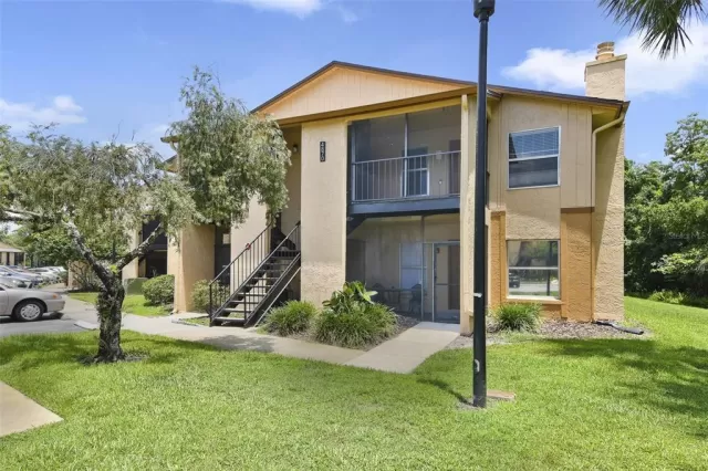 MLS: O6313554 Condo For Sale
