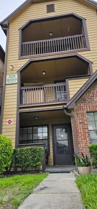More Details about MLS # O6313821 : 320 FORESTWAY CIRCLE UNIT 107