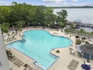 Photo #5: O6314100 Listing