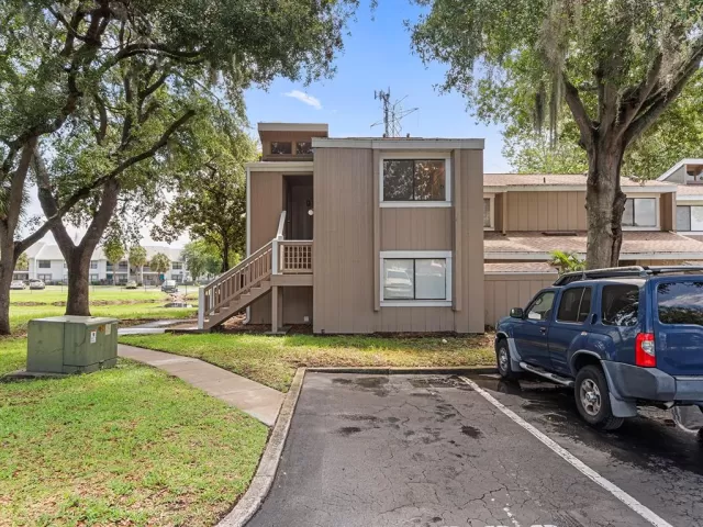 MLS: O6314181 Condo For Sale