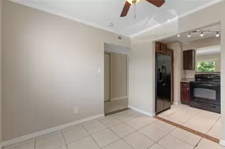 Photo #3: O6314250 Listing