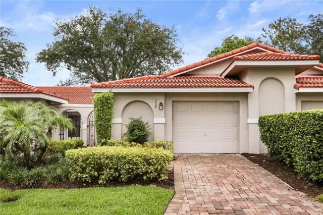 MLS: O6314463 Condo For Sale