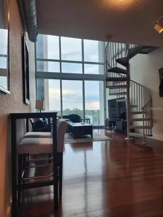 Photo #2: O6314501 Listing