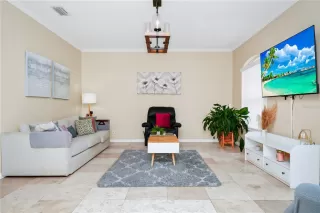 Photo #6: O6314529 Listing