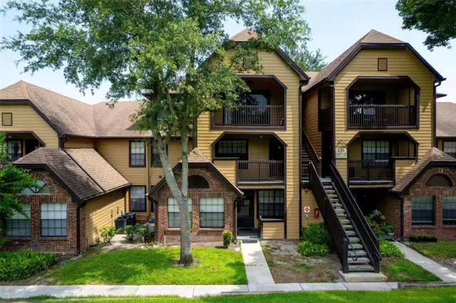 MLS: O6314718 Condo For Sale