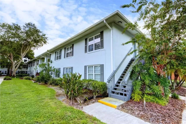 MLS: O6314757 Condo For Sale