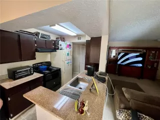 Photo #6: O6314847 Listing