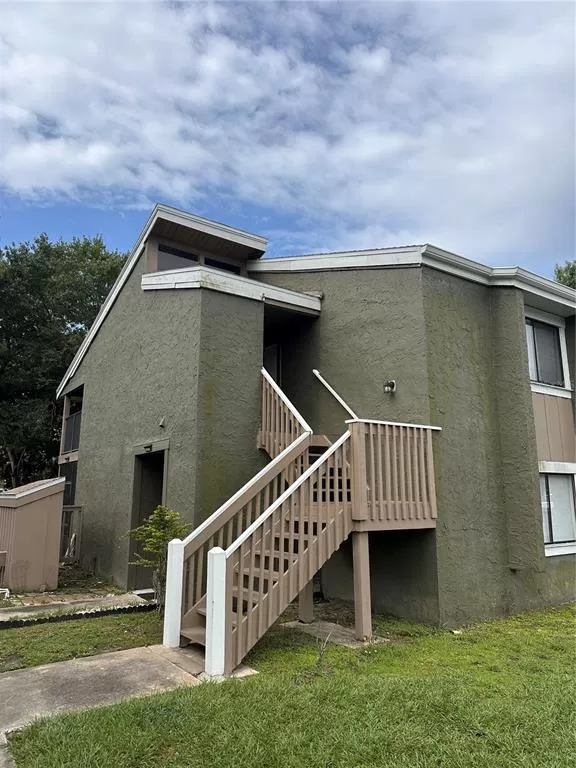 MLS: O6314868 Condo For Sale