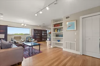 Photo #5: O6314915 Listing