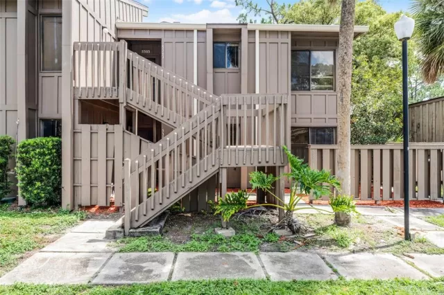 MLS: O6315002 Condo For Sale