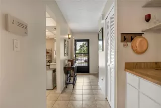 Photo #1: O6315205 Listing