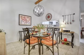 Photo #5: O6315205 Listing