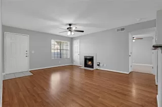 Photo #3: O6315623 Listing