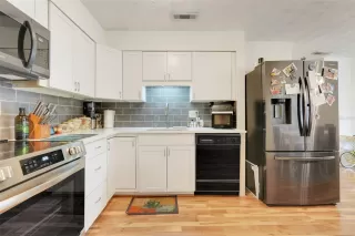 Photo #4: O6315851 Listing 