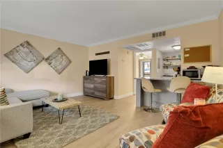 Photo #2: O6315922 Listing 