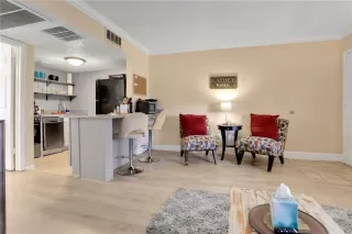 Photo #4: O6315922 Listing 