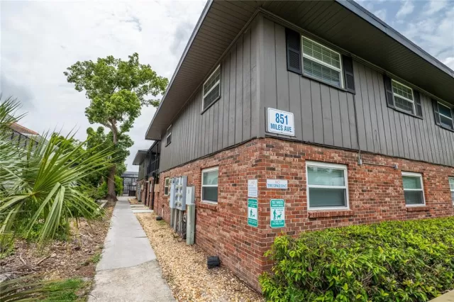 MLS: O6315927 Condo For Sale