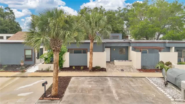 MLS: O6315951 Condo For Sale