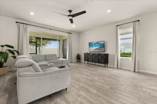 Photo #5: O6316078 Listing