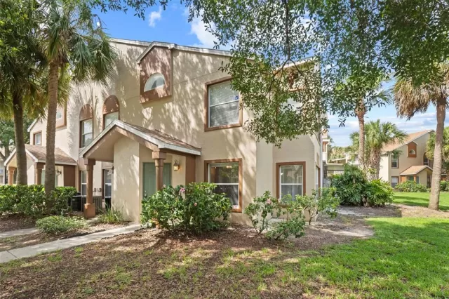 MLS: O6316215 Condo For Sale