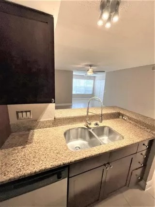 Photo #5: O6316325 Listing 