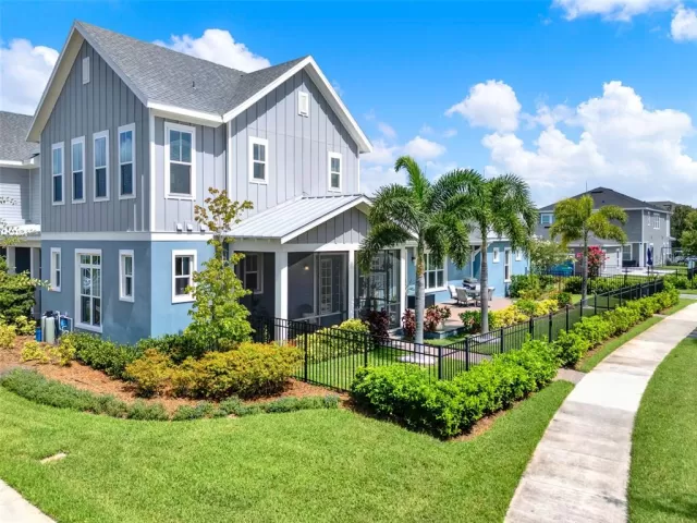 MLS: O6316458 Condo For Sale