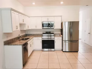 Photo #2: O6316512 Listing