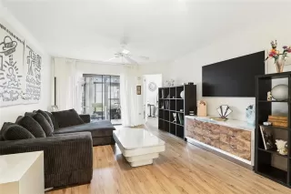 Photo #4: O6316523 Listing 