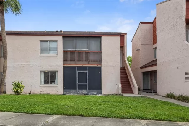 MLS: O6316618 Condo For Sale