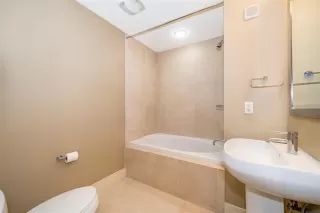 Photo #5: O6316692 Listing 