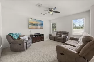 Photo #3: O6317325 Listing