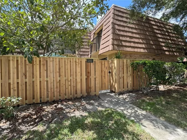 MLS: O6317525 Condo For Sale