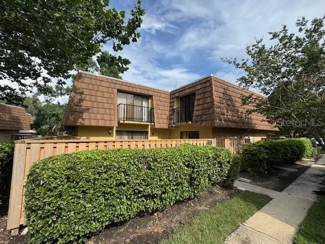 MLS: O6317529 Condo For Sale