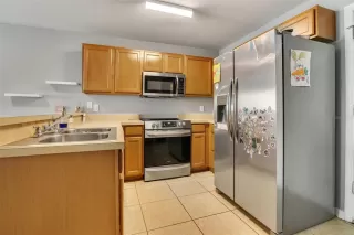 Photo #5: O6317628 Listing 