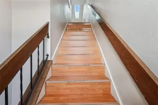 Photo #5: O6317681 Listing