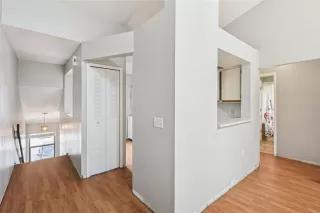 Photo #6: O6317681 Listing