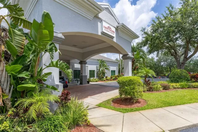 MLS: O6317744 Condo For Sale