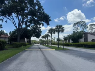 Photo #2: O6318041 Listing